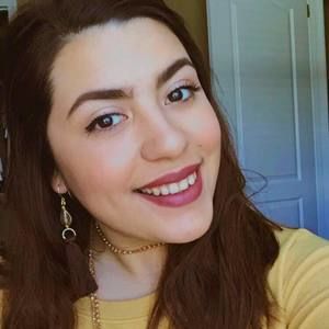 Meet your Posher, Alexandra